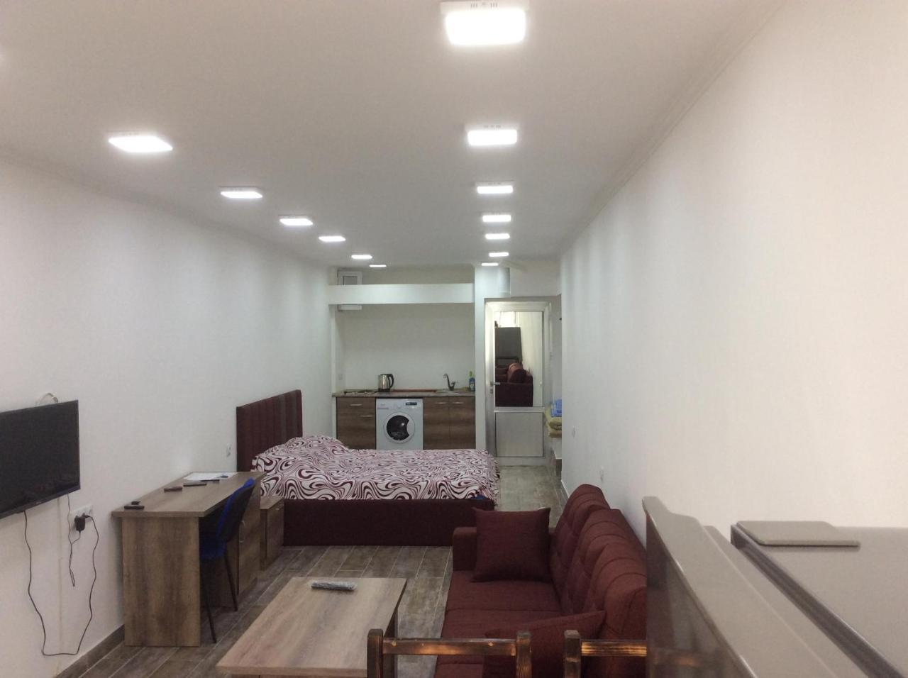 Apartment On Saryan 24 Yerevan Exterior photo